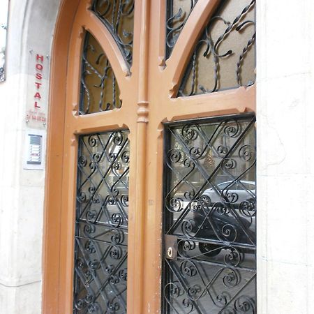 Hostal Absolut Stay Barcelona Exterior foto